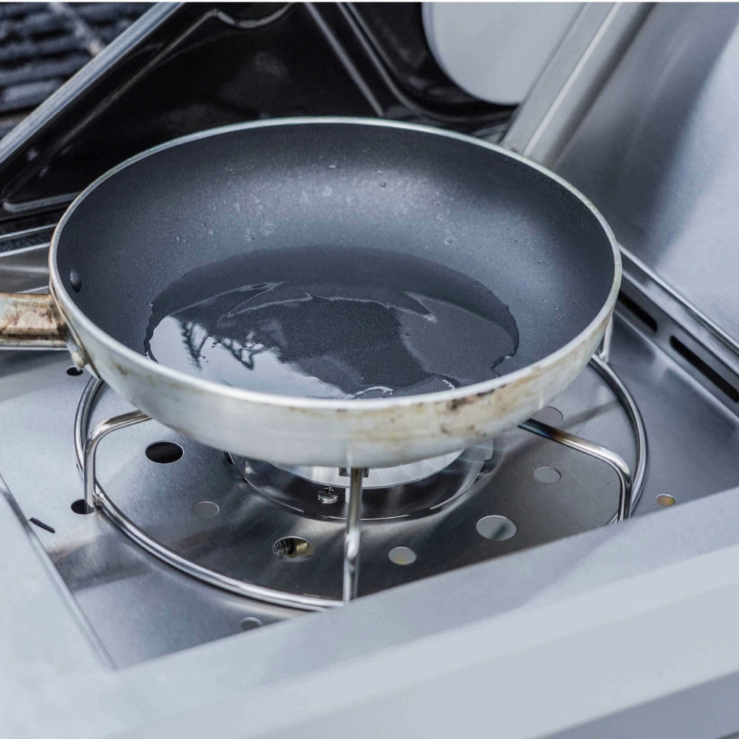 Mesa 415BZ | Stainless Propane Gas Grill Combo 13 Mesa 415BZ | Stainless Propane Gas Grill Combo - Image 11