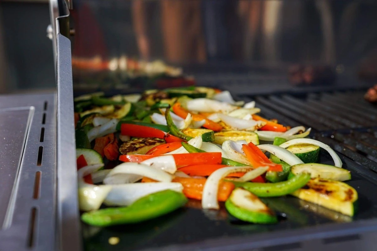 Cast Iron Plate X 3 – Turn Your Grill Into A Griddle 7 Cast Iron Plate X 3 – Turn Your Grill Into A Griddle - Image 5