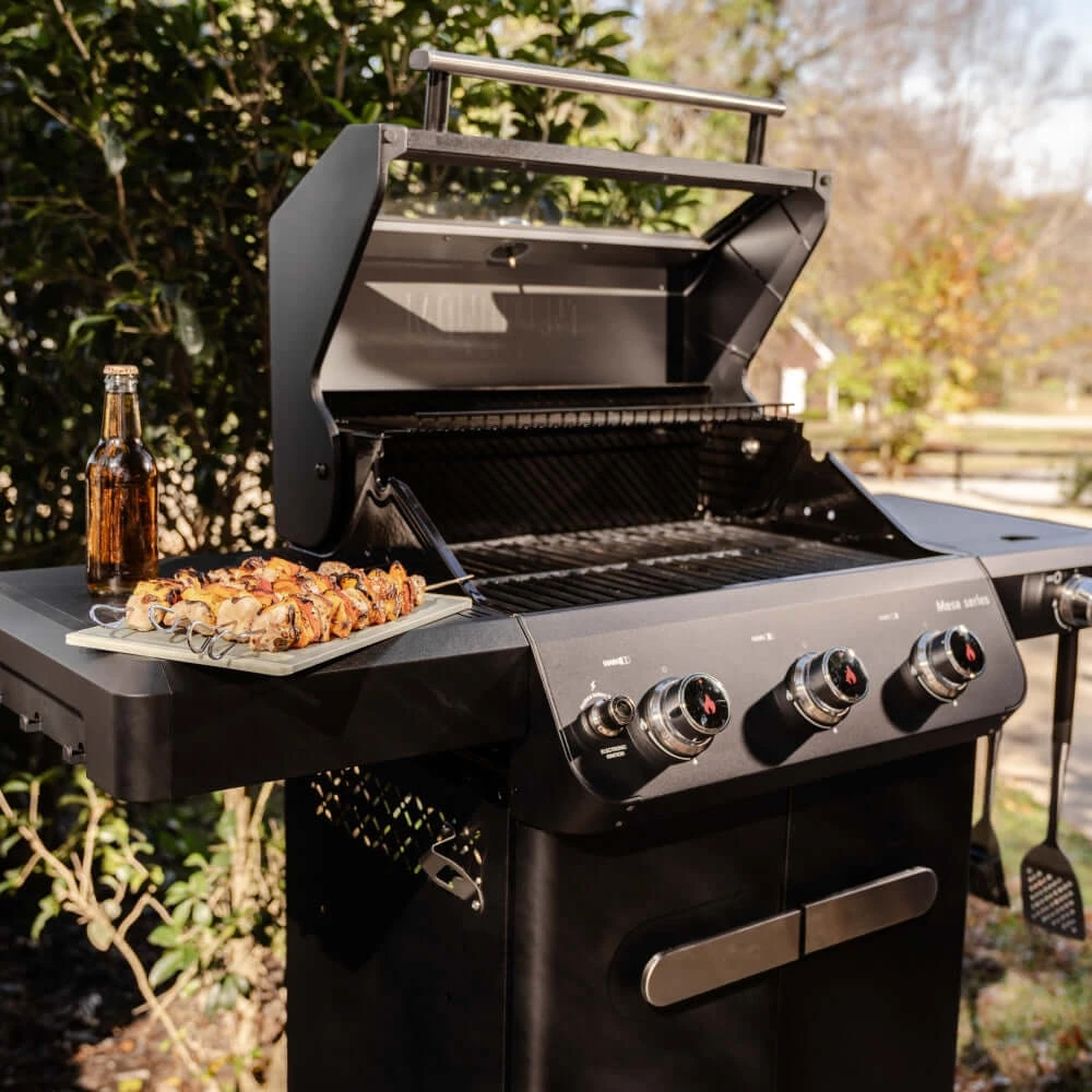 Mesa 325 | Black Propane Gas Grill 7 Mesa 325 | Black Propane Gas Grill - Image 5